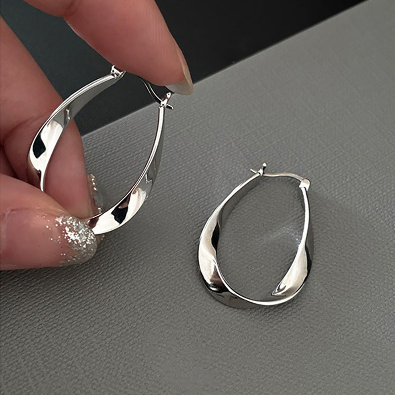 🏆Flash Sale⚡Sterling Silver Mobius Twist Hoop Earrings - JSS6
