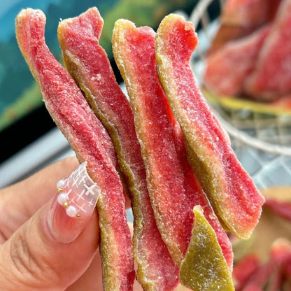Say goodbye to high-calorie guilt!🦐🦐Satisfy your cravings with ourfiber-rich Red Guava slices-L6